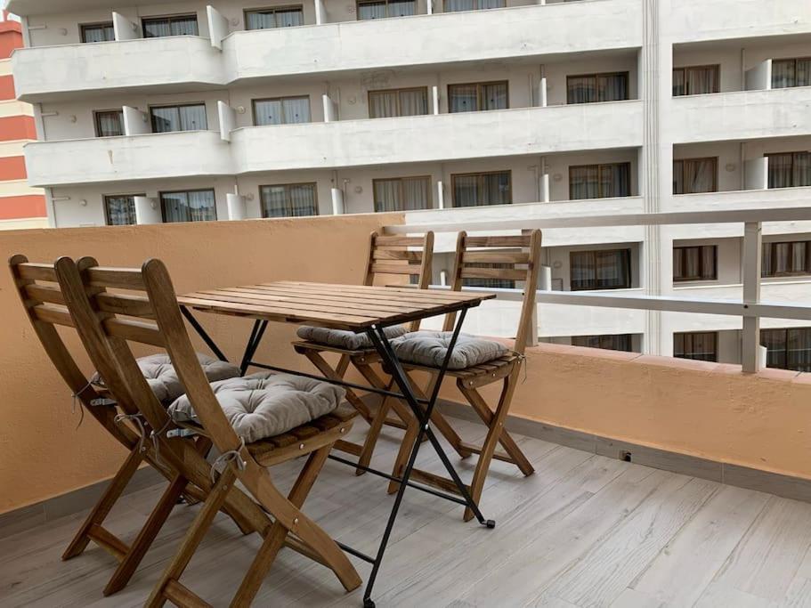 Apartamento Con Encanto Y Piscina Фуэнхирола Экстерьер фото